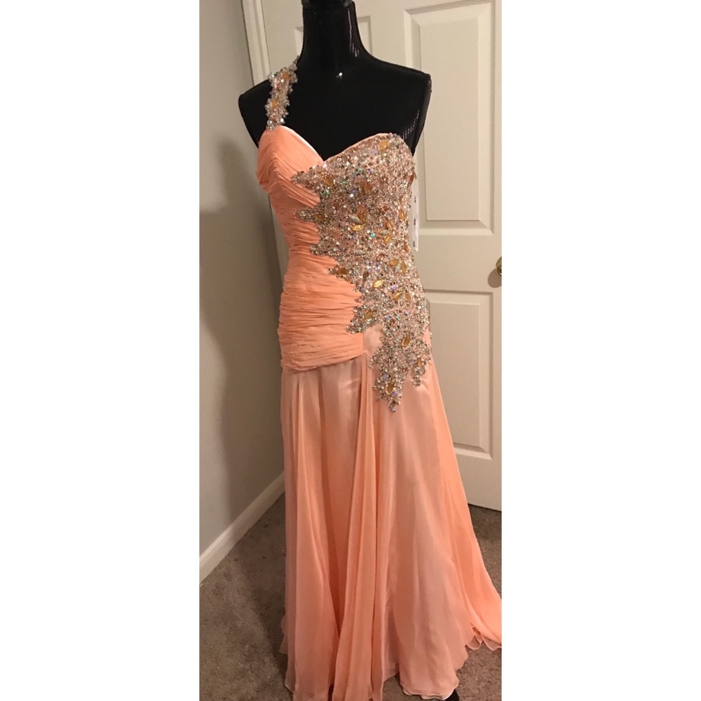 Elegant bedazzled prom dress
